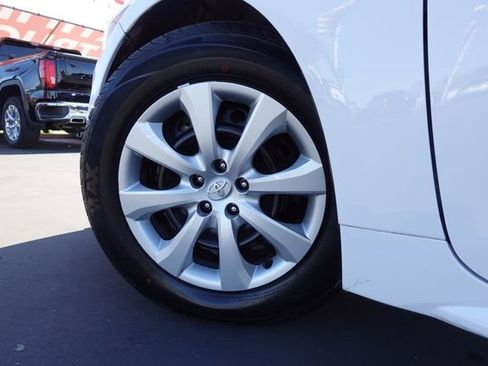 Certified 2024 Toyota Corolla LE image 13