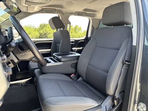 Used 2018 Chevrolet Silverado 1500 LT w/ All Star Edition AWD/4WD image 11