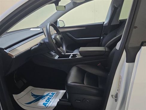 Used 2023 Tesla Model Y Long Range AWD/4WD image 8