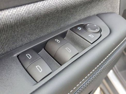 New 2026 GMC Sierra EV Elevation image 19