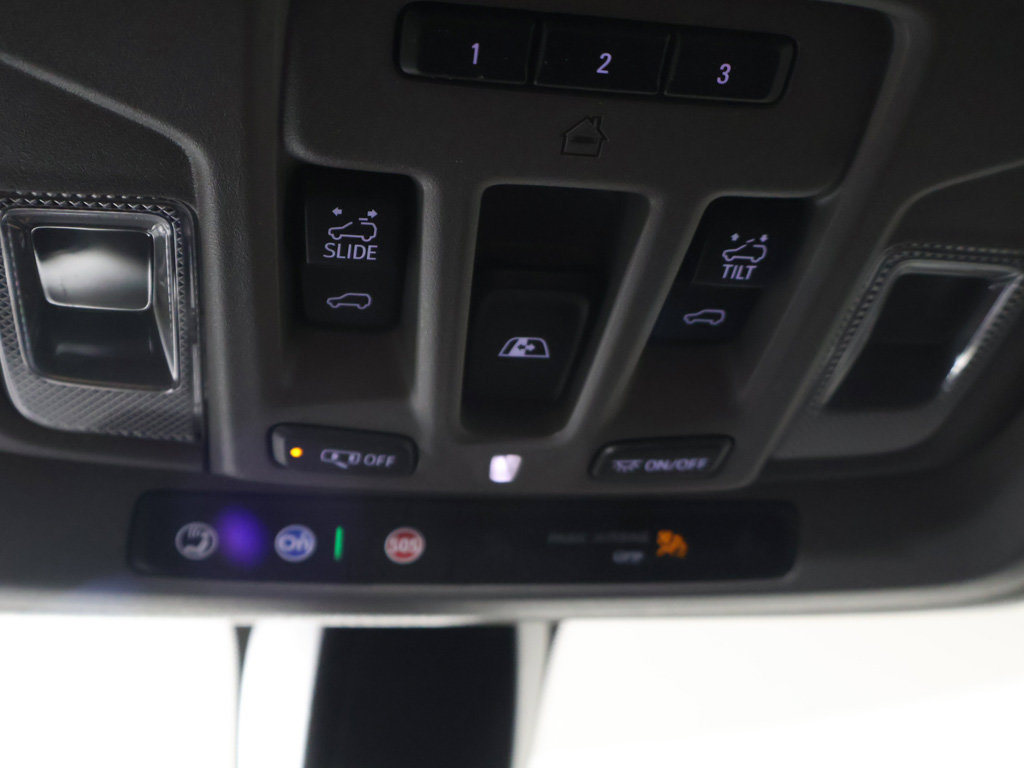 Used 2020 Chevrolet Silverado 1500 RST AWD/4WD image 50
