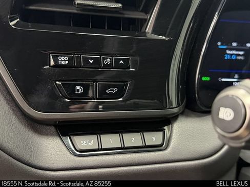 Certified 2025 Lexus TX 500h AWD image 19