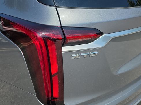 Used 2020 Cadillac XT6 Premium Luxury FWD image 31