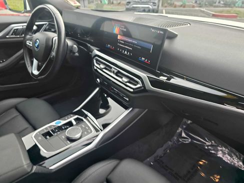Used 2024 BMW i4 xDrive40i image 12
