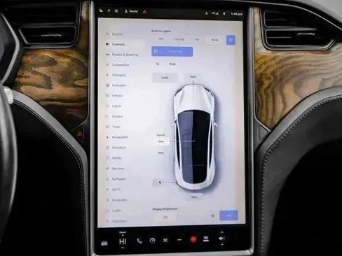 Used 2018 Tesla Model S 75D image 30