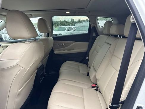 Used 2020 Nissan Murano SL w/ Moonroof Package AWD/4WD image 18