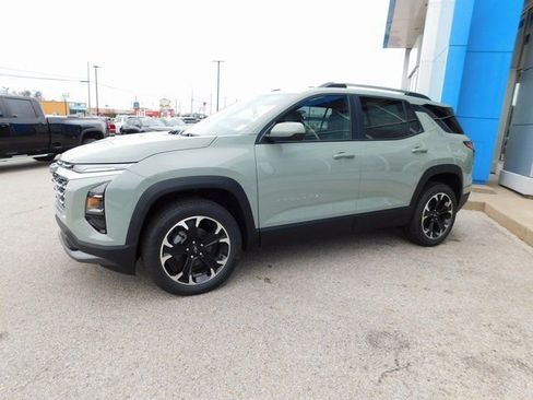 New 2026 Chevrolet Equinox LT w/ Convenience Package II image 7