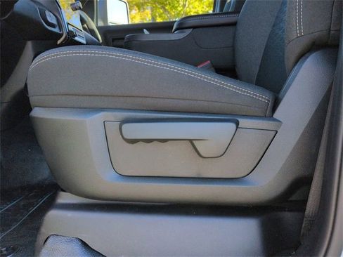 New 2026 RAM 5500 Tradesman image 19