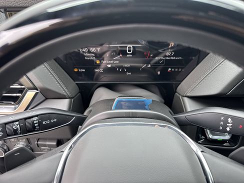 New 2026 GMC Yukon XL Denali w/ Advanced Technology Package image 19