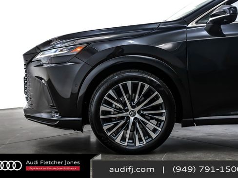 Used 2024 Lexus RX 350 Premium Plus w/ Convenience Package image 9
