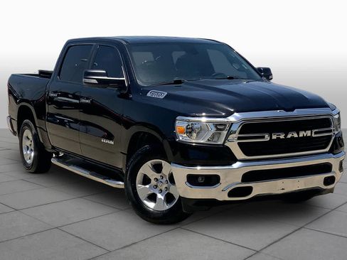 Used 2019 RAM 1500 Big Horn RWD image 3