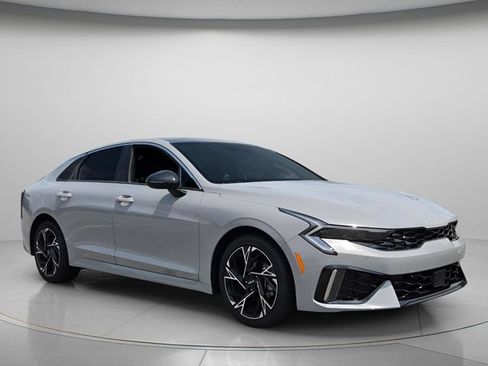 Used 2025 Kia K5 GT-Line w/ GT-Line Premium Package FWD image 9