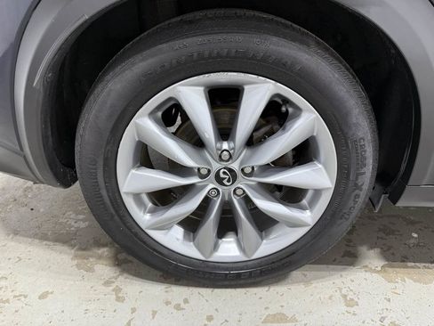 Used 2019 INFINITI QX50 Luxe w/ Navigation Package image 7