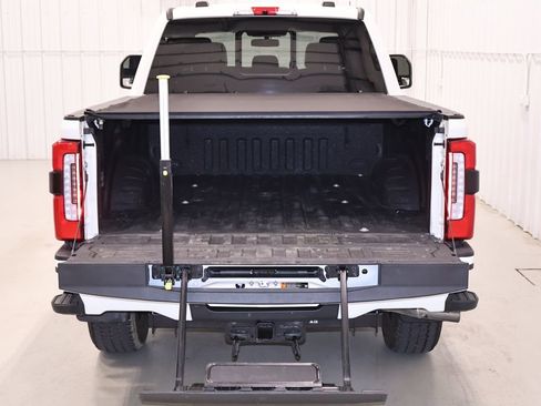 Certified 2026 Ford F350 Platinum AWD/4WD image 45