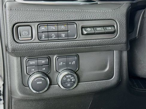 Used 2023 GMC Yukon XL Denali w/ LPO, Floor Liner Package AWD/4WD image 14