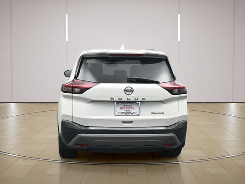 Used 2021 Nissan Rogue SL AWD/4WD image 6
