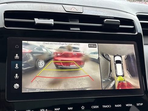 Used 2024 Hyundai Tucson Limited image 17