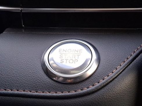 New 2026 Lincoln Nautilus Premier w/ Equipment Group 102A AWD/4WD image 19