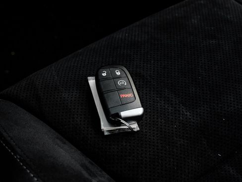 Used 2022 Dodge Challenger R/T Scat Pack RWD image 33