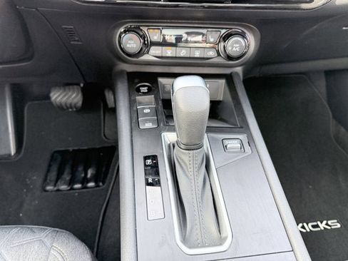 New 2026 Nissan Kicks SV w/ SV Premium Package image 18