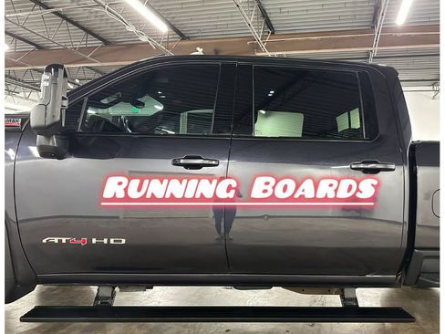 Used 2025 GMC Sierra 2500 AT4 w/ AT4 Premium Plus Package AWD/4WD image 9
