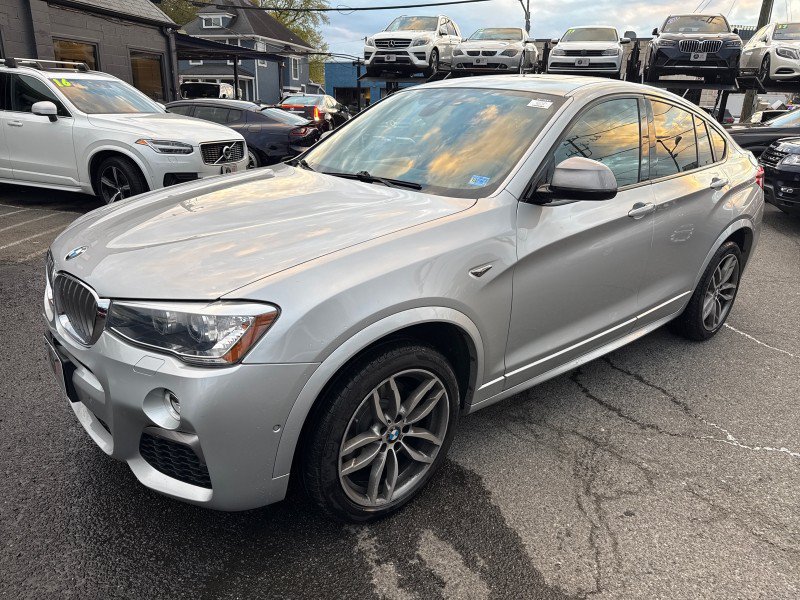 Used 2018 BMW X4 M40i AWD/4WD image 2