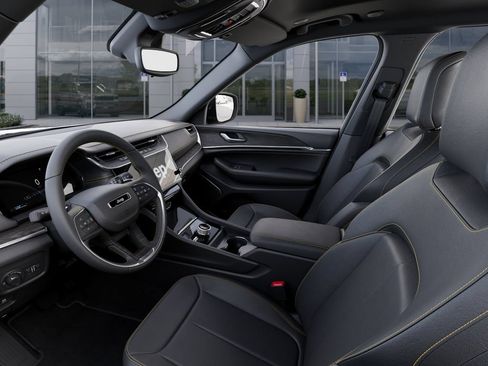 New 2026 Jeep Grand Cherokee L Limited AWD/4WD image 22