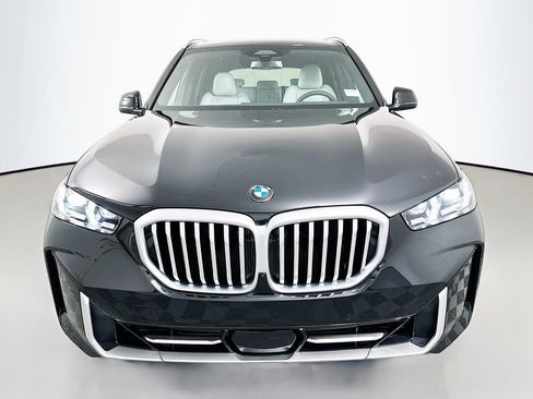 Used 2026 BMW X5 sDrive40i w/ Premium Package RWD image 2
