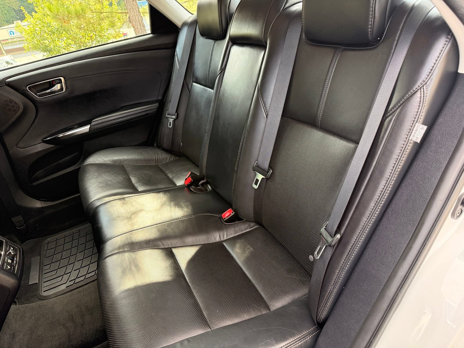 Used 2016 Toyota Avalon Limited w/ Toyota Safety Sense Package FWD image 41