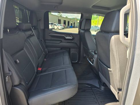 Certified 2023 GMC Sierra 1500 SLT w/ SLT Premium Package AWD/4WD image 29