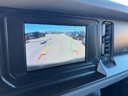 Certified 2023 Ford Bronco Black Diamond image 13