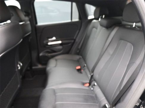 New 2025 Mercedes-Benz GLA 250 image 10
