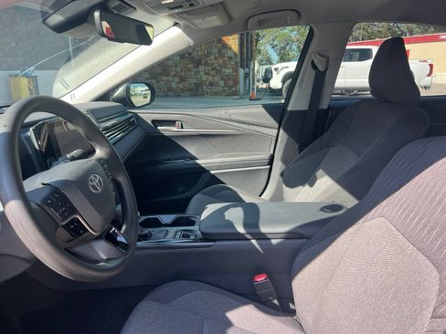 Used 2026 Toyota Camry LE w/ Convenience Package FWD image 4