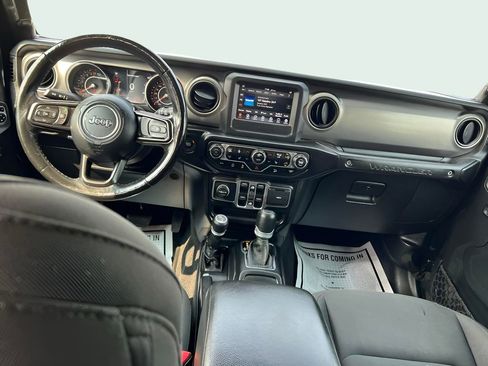 Used 2020 Jeep Wrangler Unlimited Willys image 15
