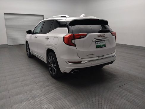 Used 2018 GMC Terrain Denali w/ Advanced Safety Package image 5