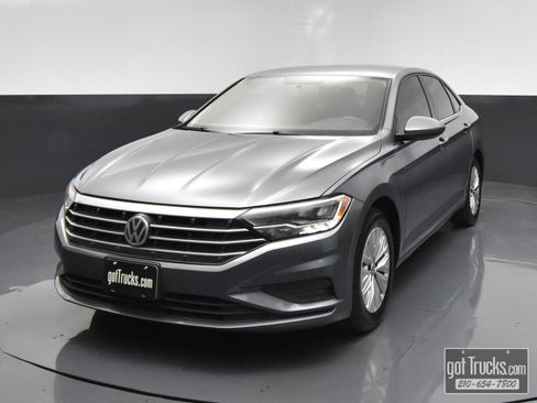 Used 2019 Volkswagen Jetta S FWD image 45
