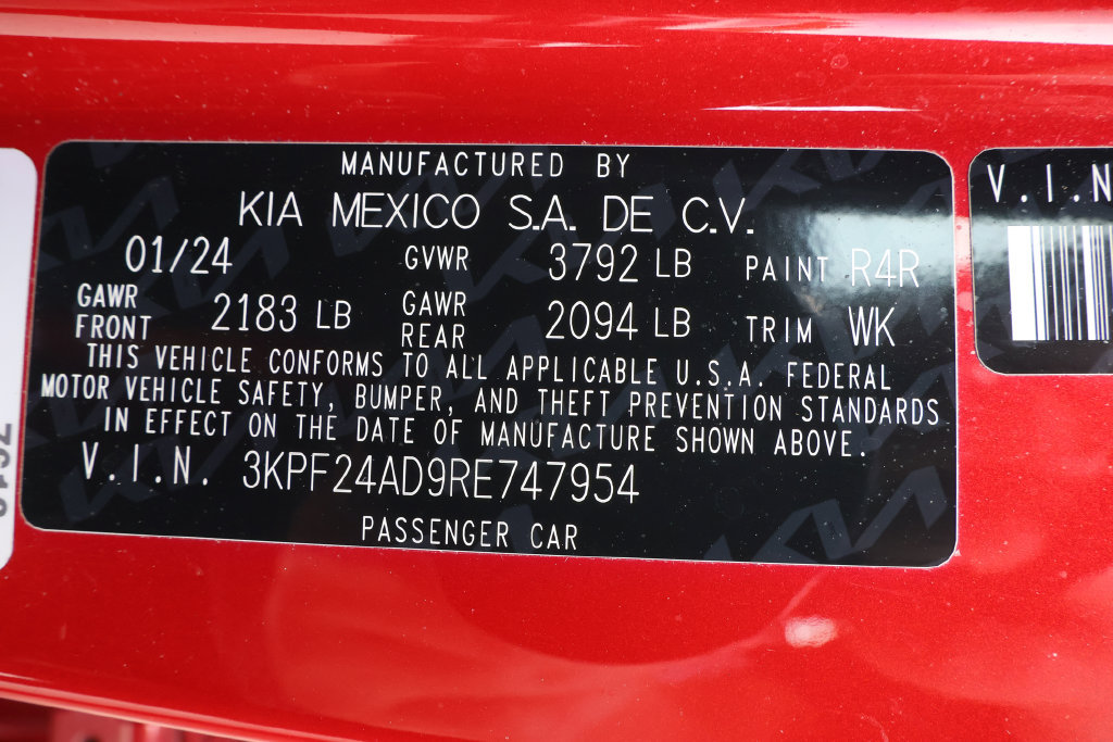 Used 2024 Kia Forte LXS FWD image 40
