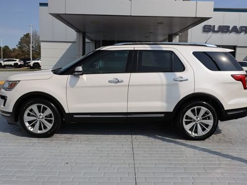 Used 2019 Ford Explorer Limited w/ Class III Trailer Tow Package image 2