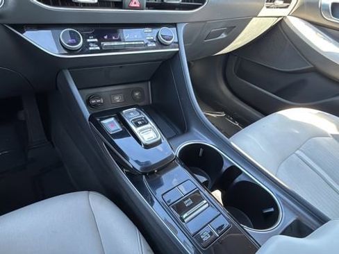 Used 2023 Hyundai Sonata SEL w/ Cargo Package image 14