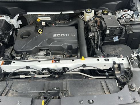 Used 2022 GMC Terrain SLE w/ Driver Convenience Package image 24