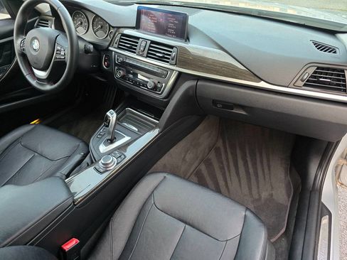Used 2012 BMW 335i Sedan RWD image 17