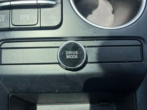 Used 2022 Kia K5 LXS FWD image 15