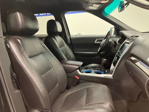 Used 2014 Ford Explorer Limited w/ Equipment Group 301A image 43