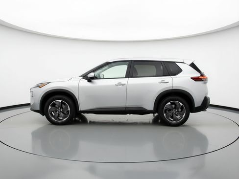Used 2025 Nissan Rogue SV FWD image 5