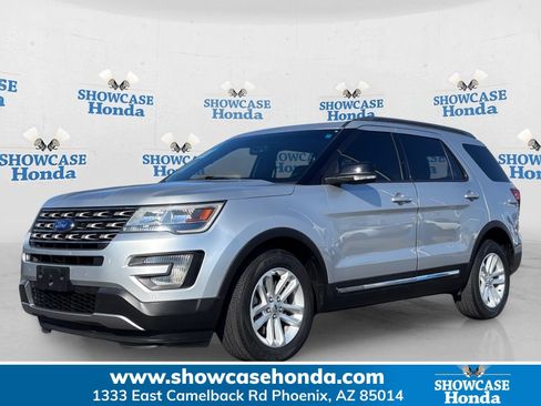 Used 2016 Ford Explorer XLT w/ Equipment Group 202A FWD image 1