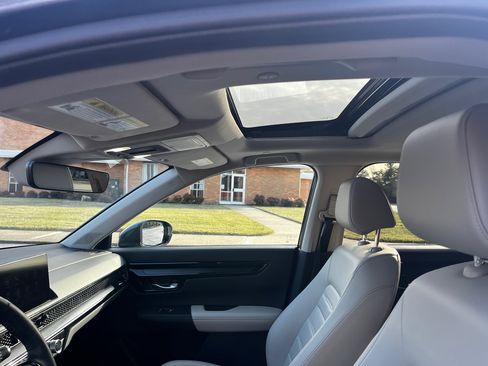 Used 2023 Honda CR-V EX-L image 14