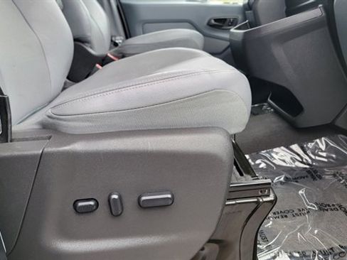 Used 2015 Ford Transit 150 XLT RWD image 39