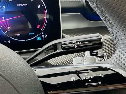 Used 2024 Mercedes-Benz C 300 C 300 image 18