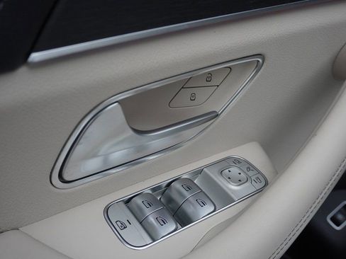 Used 2024 Mercedes-Benz GLE 53 AMG 4MATIC image 34
