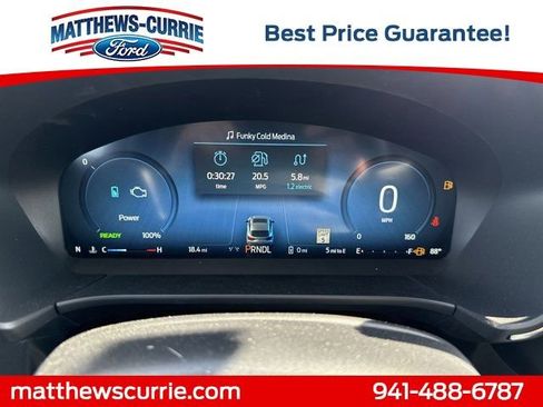 New 2025 Ford Escape SE w/ PHEV Premium Package image 17